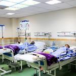 به ازای هر 508 نفر یك تخت بیمارستانی ثابت در كشور وجود دارد