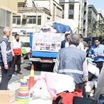 اولین محموله هدایای مردمی در پایگاه جمع آوری کمک های غیر نقدی مرکز آمار ایران به مناطق سیل زده ارسال شد